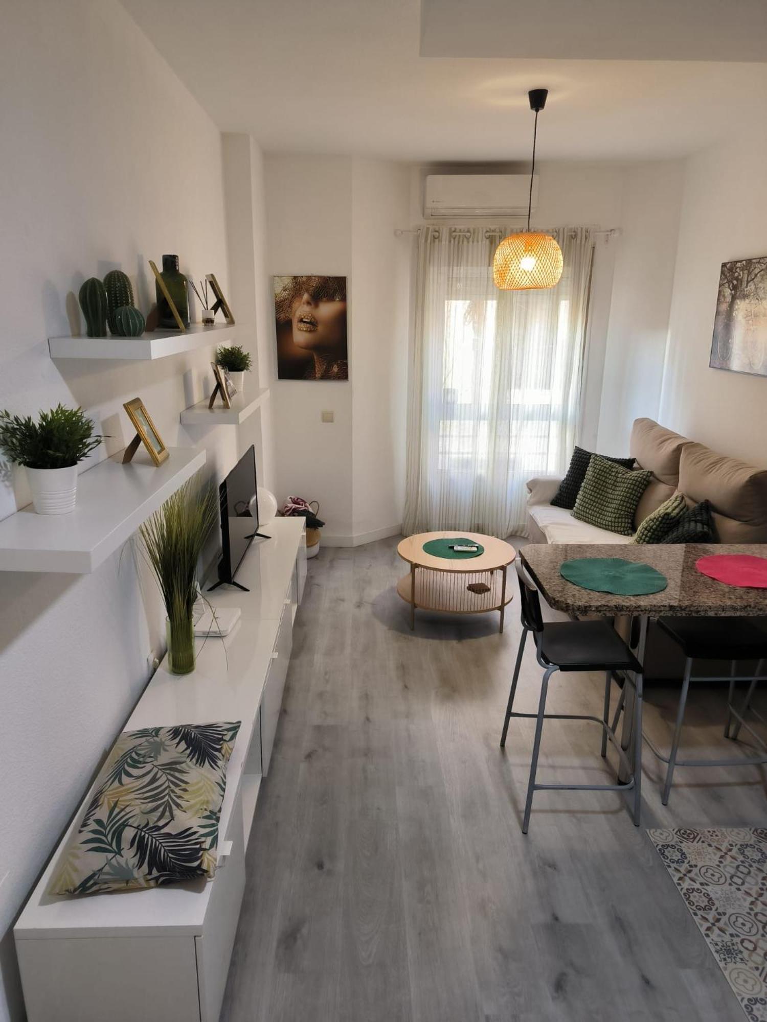 Acogedor Apartamento Cerca Del Centro Historico De Малага Экстерьер фото